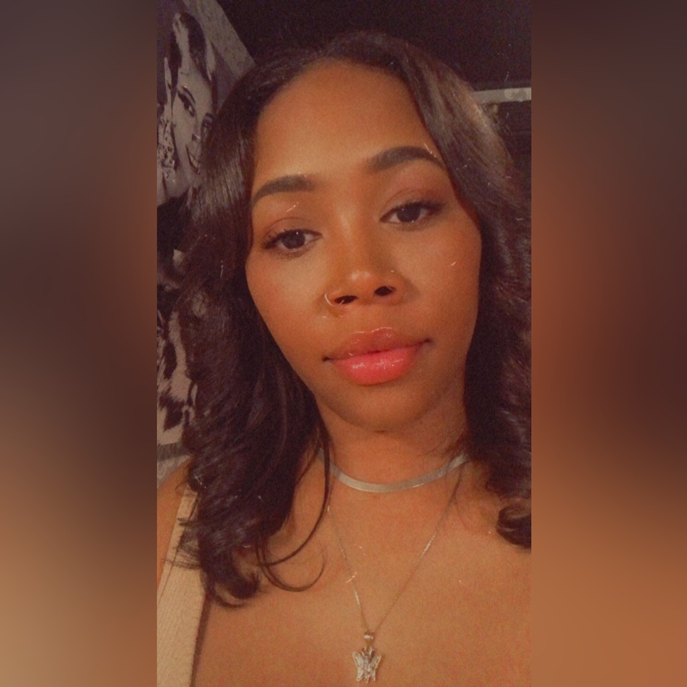 Meet your Posher, Jade